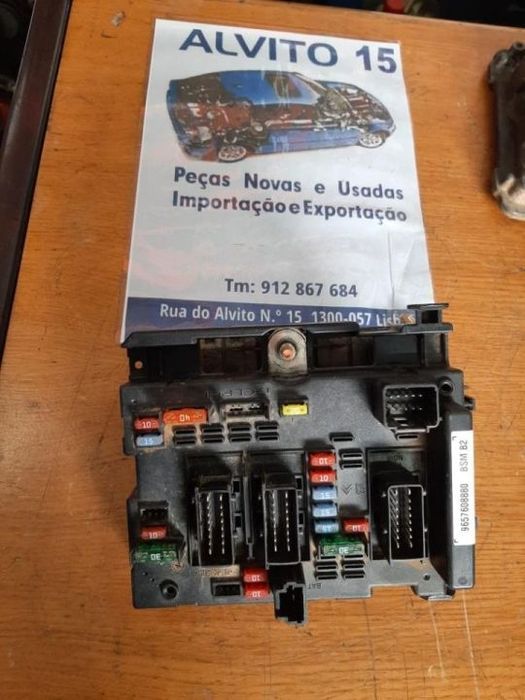 caixa de fusíveis Peugeot 206 1.4 hdi  2006