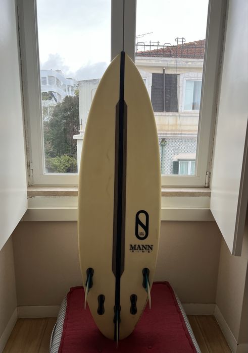 Prancha Surf Slater Designs 5’6 – 22.7L