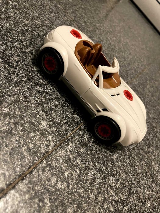 Carro de Brinquedo Conversível Branco – Plástico Resistente