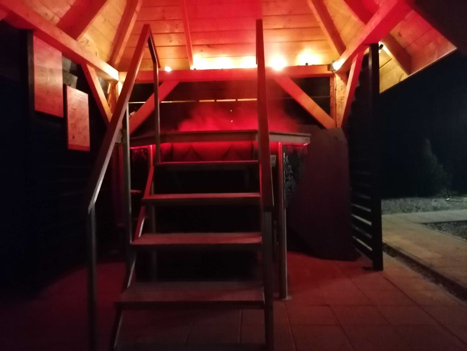 **Ekskluzywny Domek **Jacuzzi**Chata Solna**12osób**Basen** Na wyłączność**