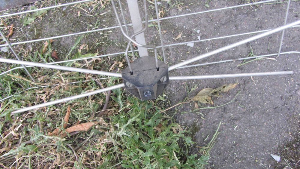 Антенна телевизионная уличная телеантенна с усилителем