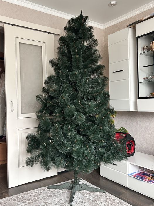 Продам штучку сосну 220см