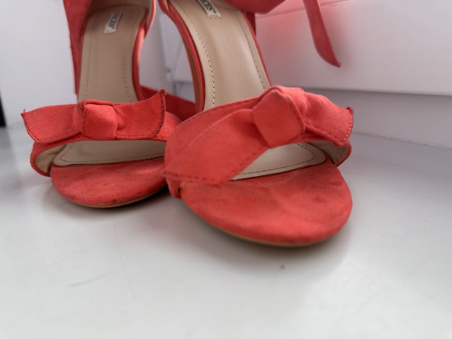 Szpilki koralowe vices 39