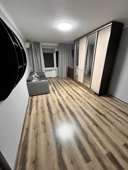 46338   Продаж 1к Виставка
