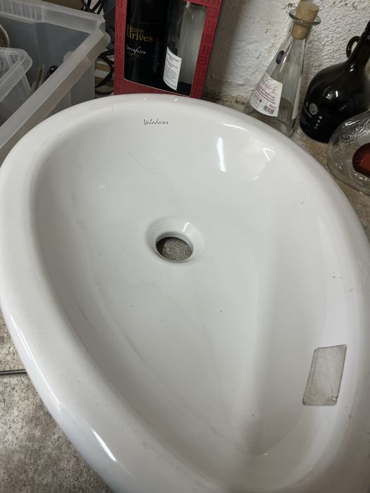 Lavatorio de pousar Valadares