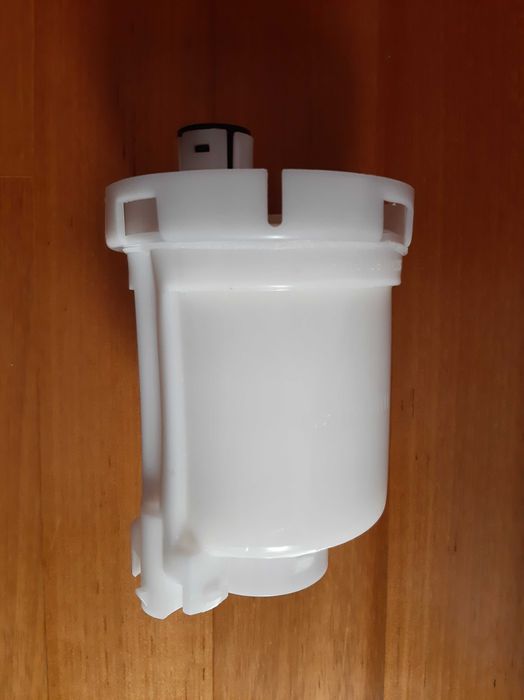 Filtr paliwa JC PREMIUM B32073PR Toyota Corolla E12 silnik 1.6 VVT-i