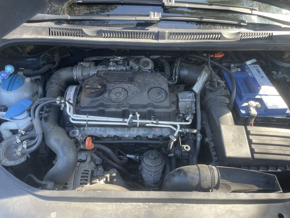 Golf 5+ 2.0 tdi BMM 140 koni
