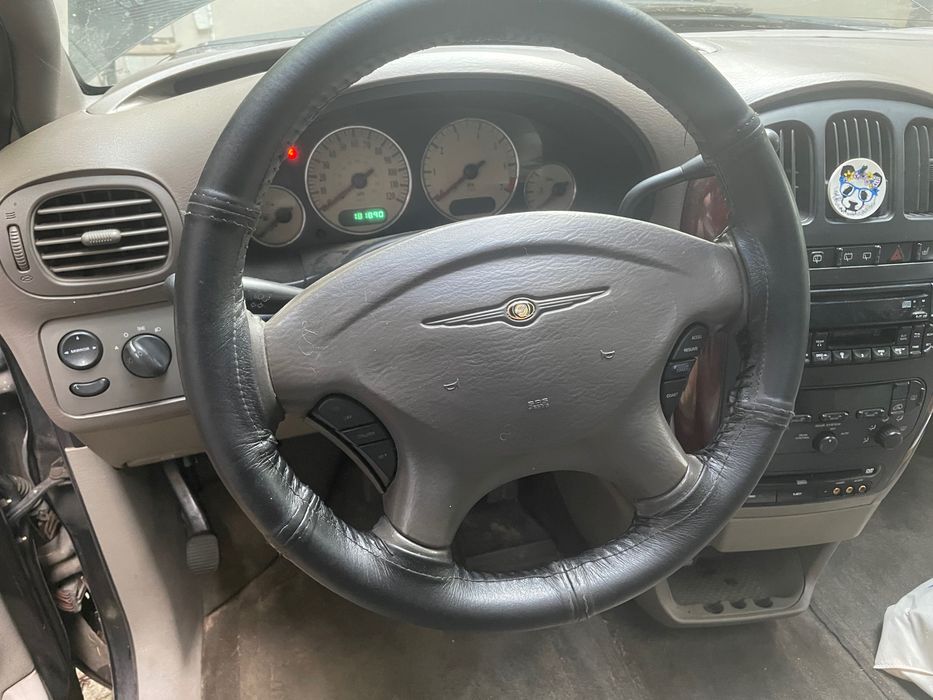 Chrysler Town&Country IV