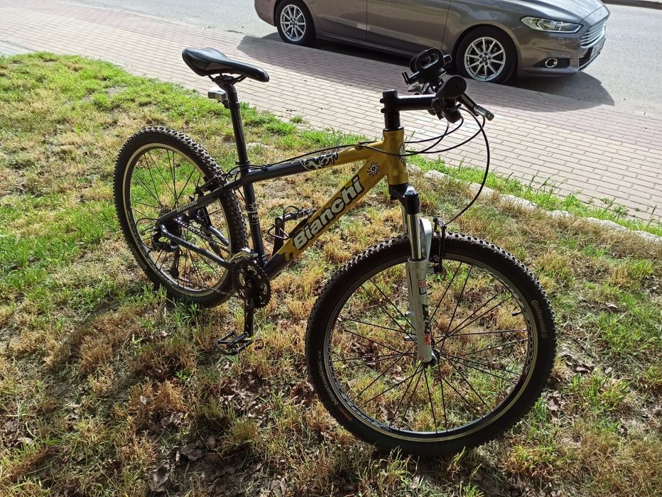 Sprzedam rower górski firmy Bianchi.