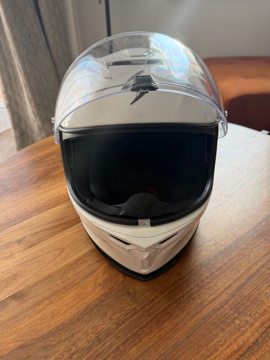 Kask scorpion exo 520