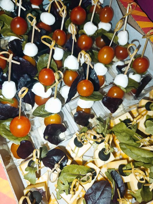 Банкет,фуршет,корпоратив,день народження,свято,їжа на замовлення,кухар