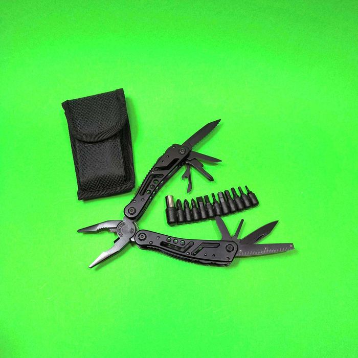 Інструмент 13 в 1 з пасатижами та ножем, стане в нагоді у дорозі