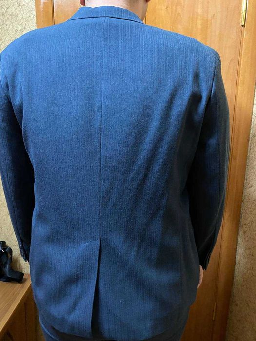 Мужской новый костюм двойка