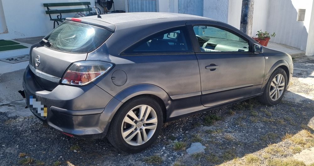 Opel astra gtc 1.7