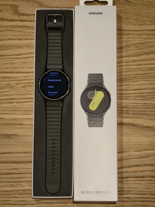 Samsung Galaxy Watch 7 44mm LTE eSIM