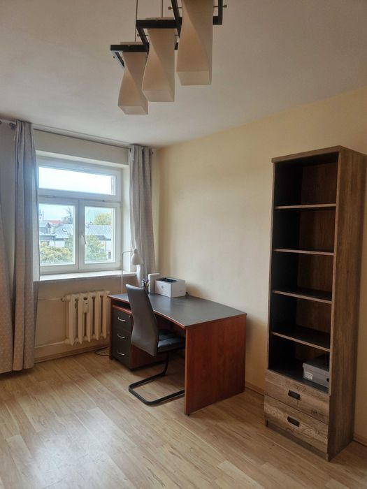 Kawalerka w Opolu (centrum) do wynajęcia, 46m2, pokój + kuchnia.