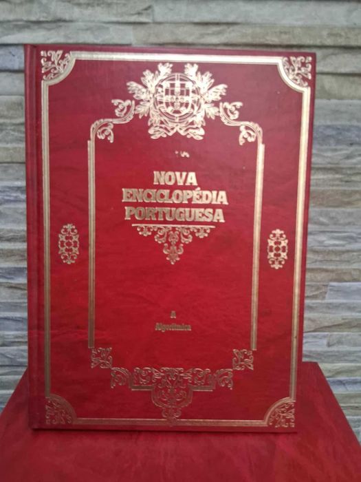Vende-se Colecção “Nova Enciclopédia Portuguesa”
