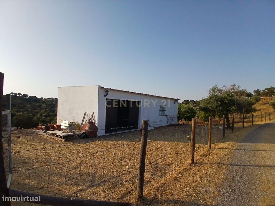 Terreno em São Romão, Ciladas