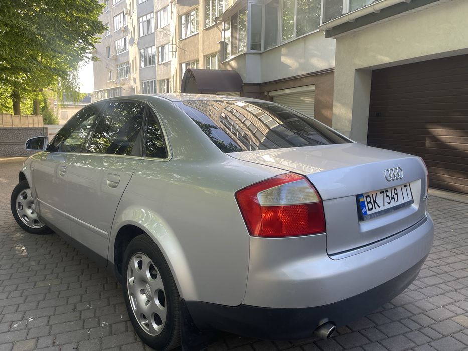 Продам Audi A4 Automat