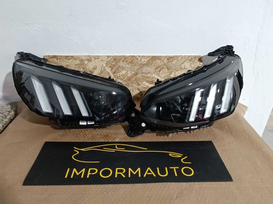 Farois esquerdo e direito Peugeot 2008II GT