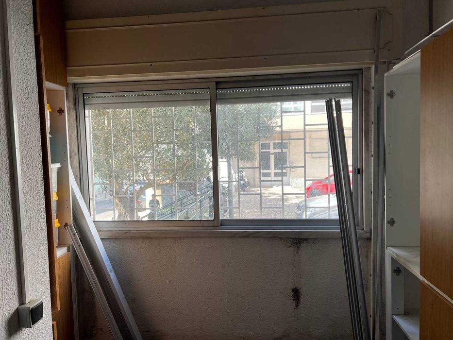 11 Janelas em Ótimo Estado