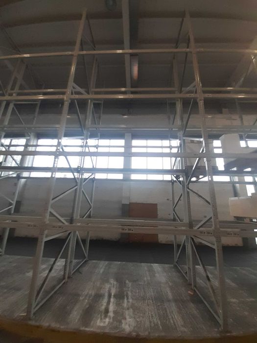 Solidny regał paletowy 7m wysokości używany 4800 m.p. Voestalpine