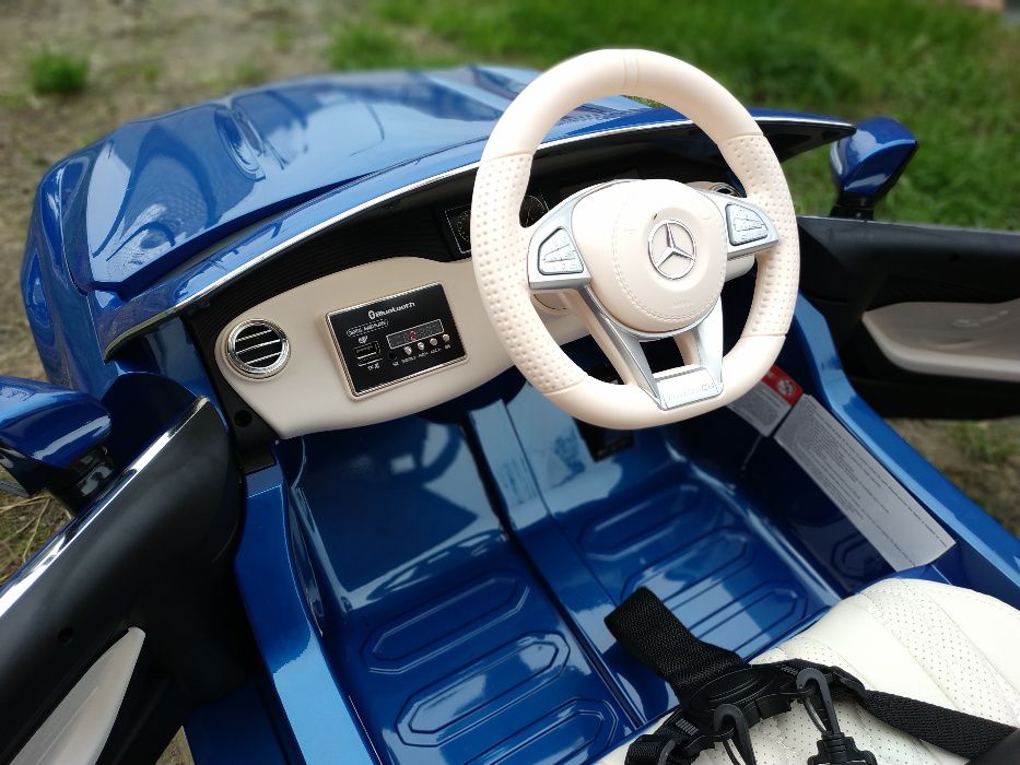 Auto na Akumulator Mercedes Maybach # Skóra Lakier