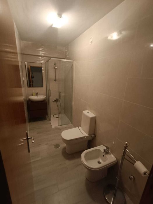 Quarto  para Arrendamento Mensal apenas a estudantes