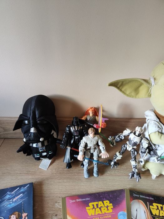 Zestaw Star Wars, figurki, maskotki , ksiazeczki