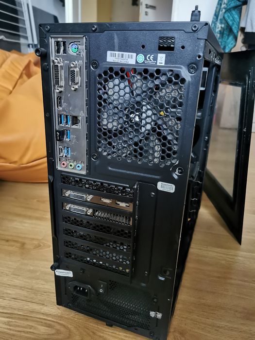 PC Komputer stacjonarny/ GTX1060mini 6GB / i3-7100/ MSI B250/ DDR4 8gb