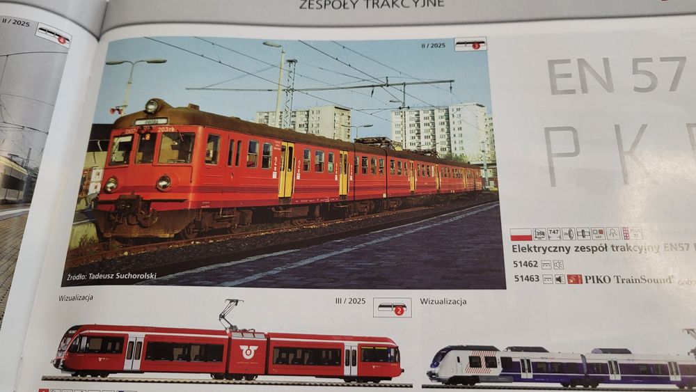 PIKO katalog nowości modelarskich H0 na 2025 r.  j.polski  56 str NOWY