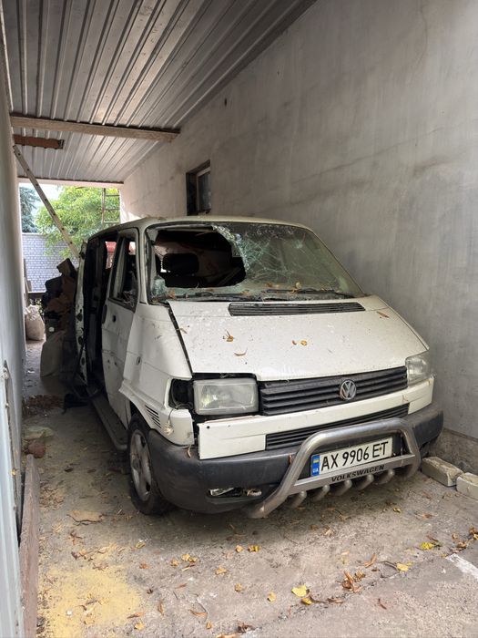 Volkswagen Transporter 4 T4 1.9 tdi после прилета, на ходу