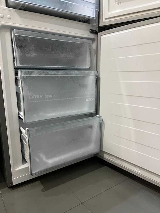 Frigorífico Hisense como novo