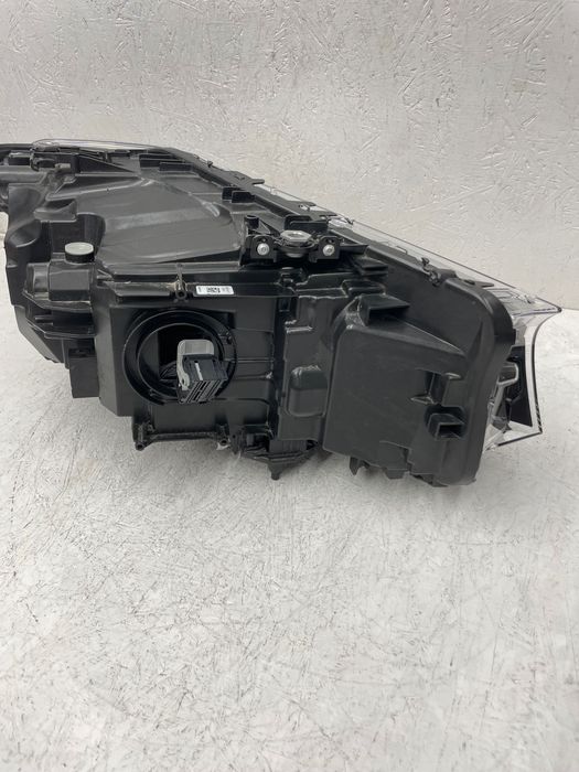 Lampa Przód BMW 5 G30 G31  FULL LED  Lewa 2017-2021