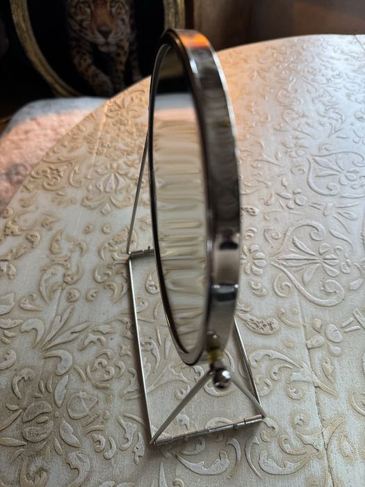 Lusterko do makijazu