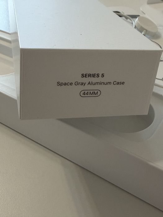 Apple watch series 5