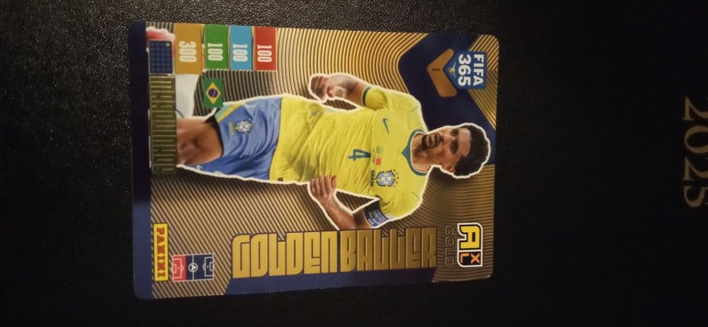 Złota karta Marquinhos Panini FIFA 365 2027