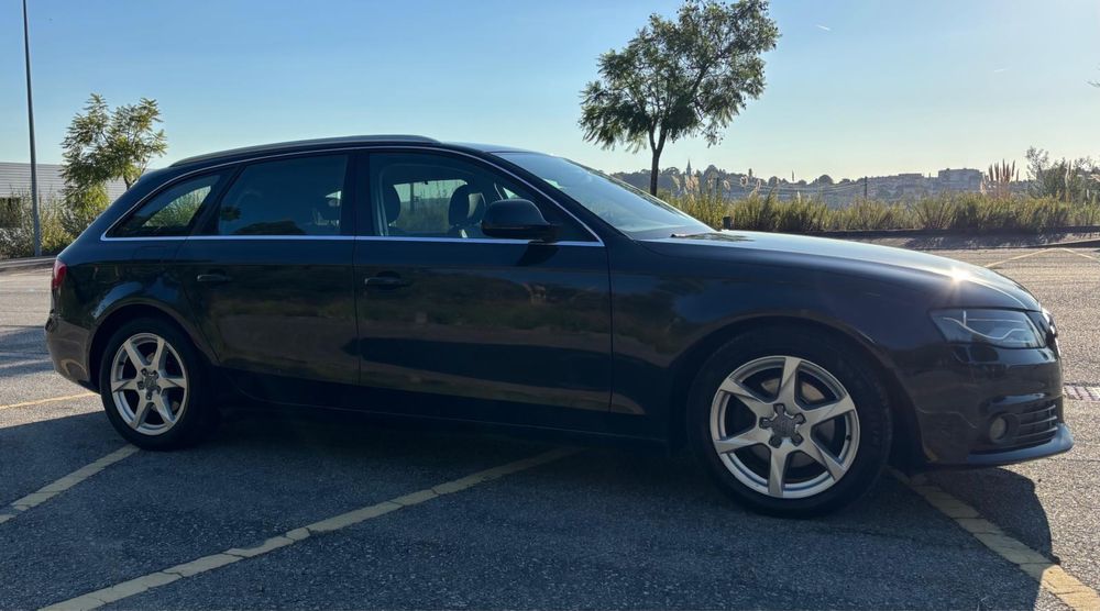 Audi A4 Avant 2.0 TDI 143CV Sport 2009 - Bom estado