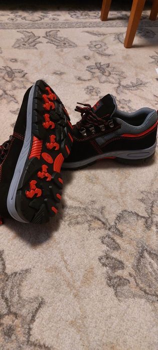 Buty męskie pracownicze,ochronne.Roz.43