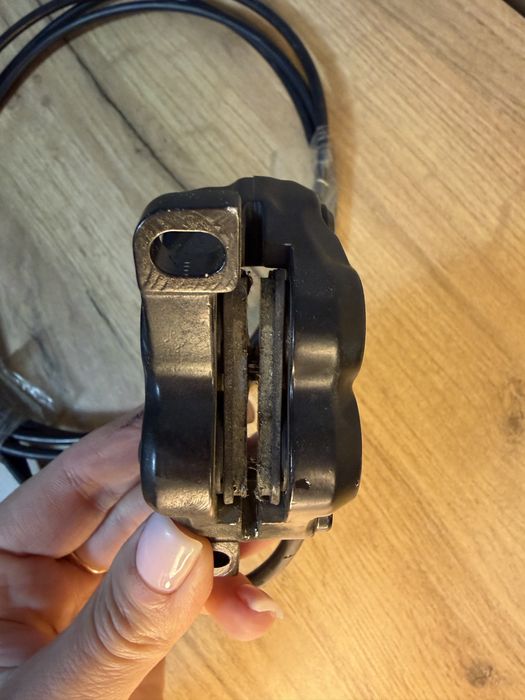 Гідравлічні гальма Shimano Deore XT M8100