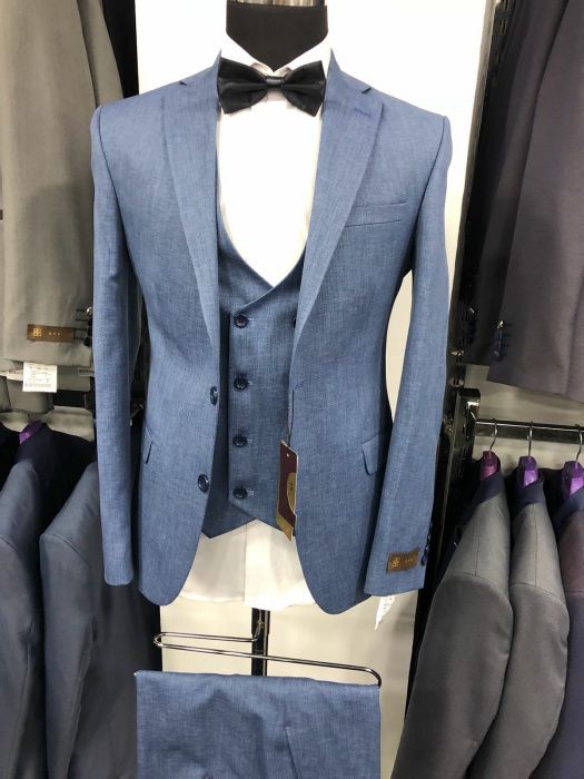 Оренда, чоловічі костюми,смокінгі,фракі