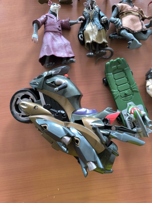 Vintage Teenage Mutant Ninja Turtle TMNT Action Figures