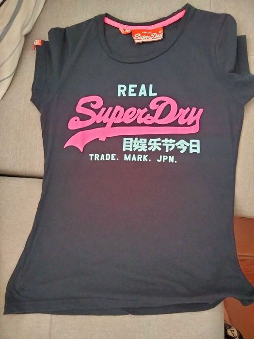 T-shirt de mulher Superdry