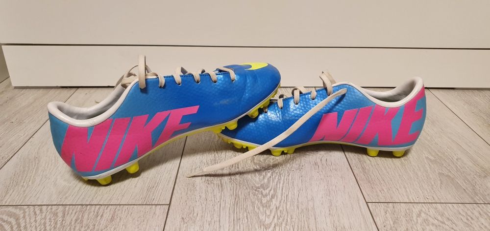 Korki NIKE Mercyriał rozmiar 36 wkładka 23cm