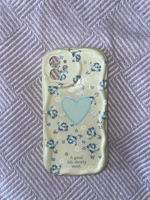 Продам чохол на айфон 12