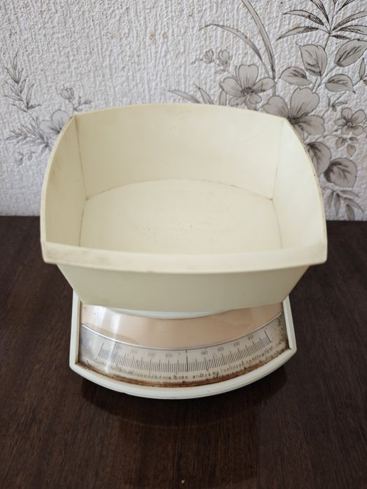 Waga kuchenna vintage
