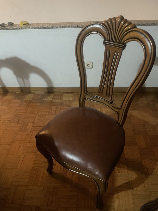 Mesa de 6 cadeiras