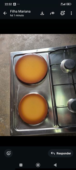 Placa com 2 bocas a gás e 2 elétricas da teka