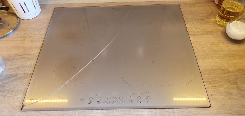 Płyta indukcyjna części Whirpool ACM 808/BA/S PLER8 869991007310