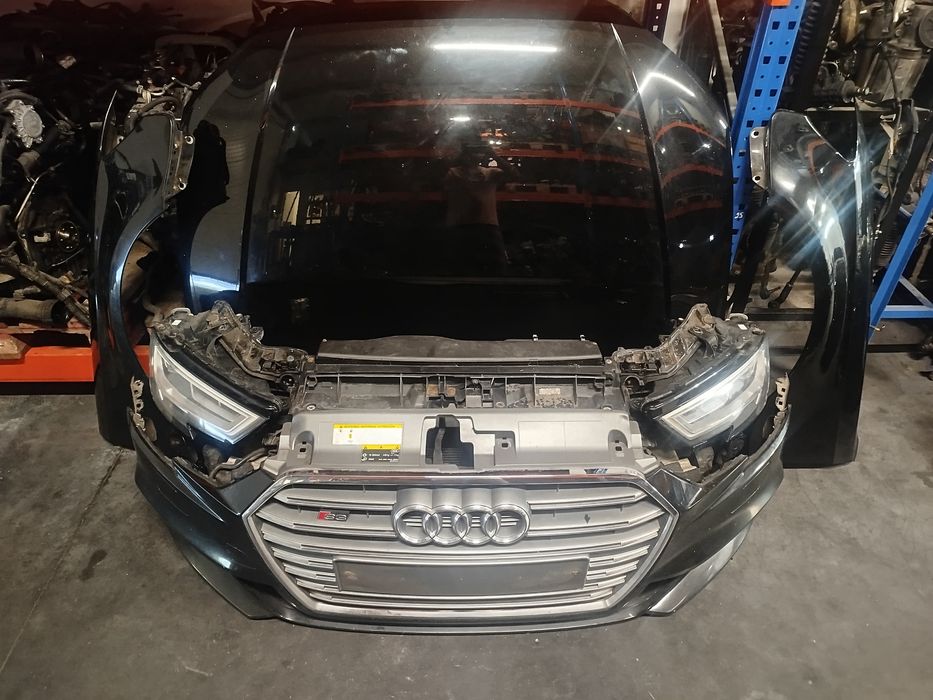Audi A3 S3 8V Facelift  2016 a 2020  Frente completa